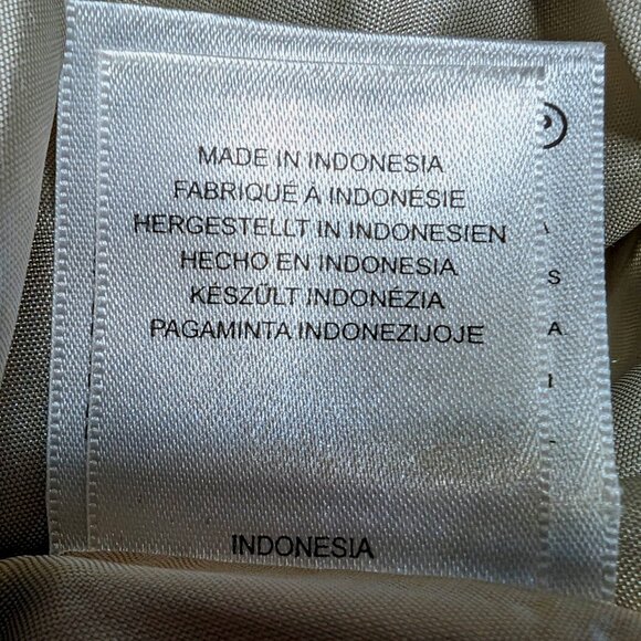 MEXX NWT SATIN skirt Sz 36 or M or 30 Waist PLEATED POCKETS  SILKY SOFT OFFICE - Picture 10 of 13